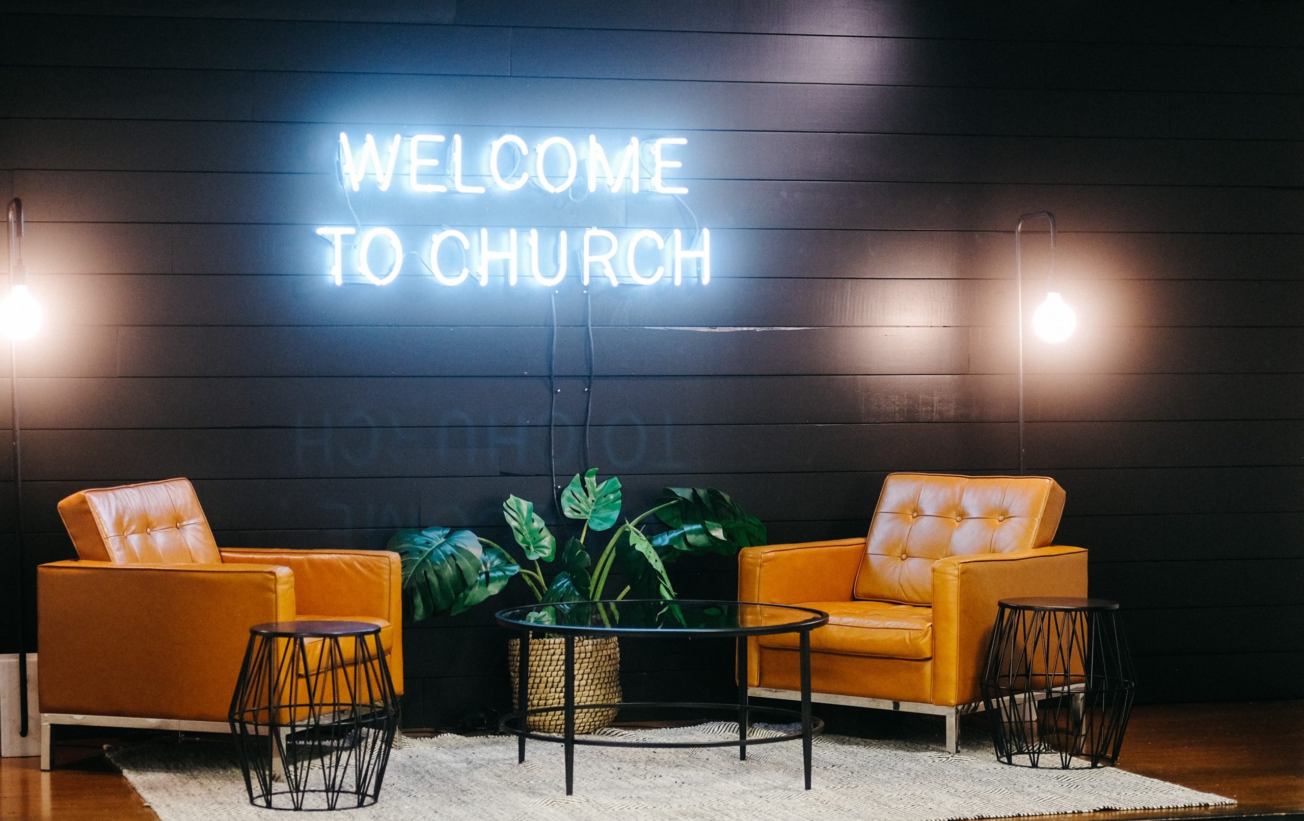 How-to-Create-an-Inviting-Atmosphere-in-Your-Church-for-Visitors